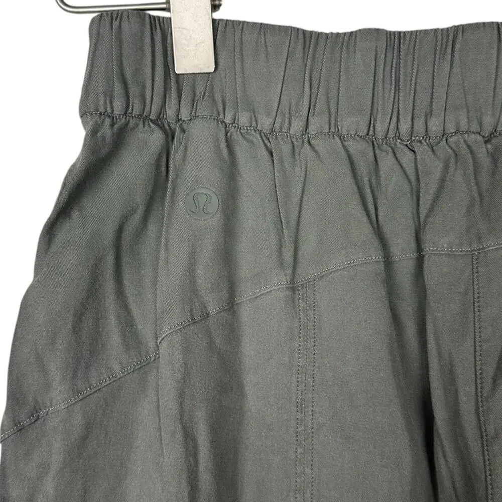 lululemon athletica Cropped Wide-Leg Cargo Pants in Olive Gray